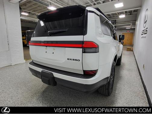 2025 Lexus GX 550 Luxury+