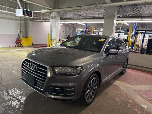 2017 Audi Q7 3.0T Premium