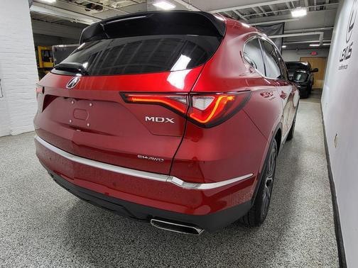 Performance Red Pearl 2023 Acura MDX Technology Package