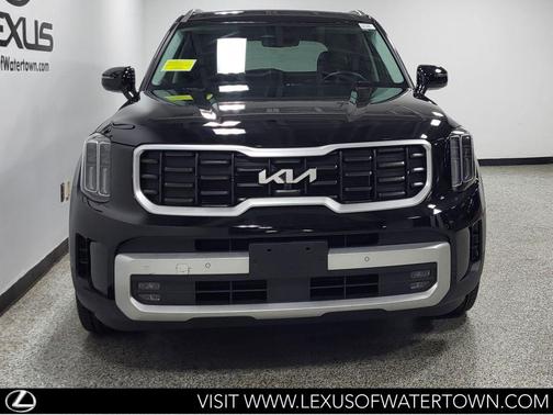 Ebony Black 2024 Kia Telluride SX Prestige