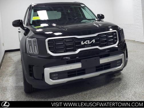 Ebony Black 2024 Kia Telluride SX Prestige