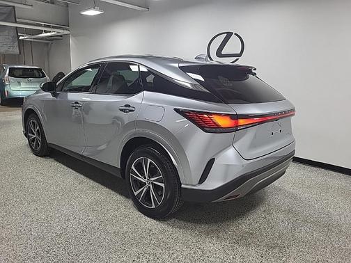2023 Lexus RX 350h Premium