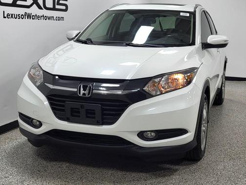 White Orchid Pearl 2016 Honda HR-V EX-L w/Navigation