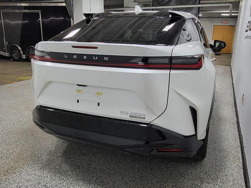 Eminent White Pearl 2023 Lexus RZ 450e Premium