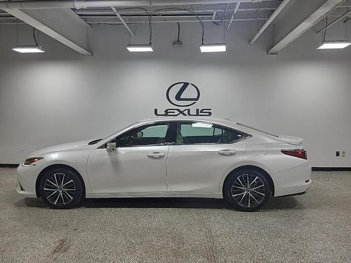 2024 Lexus ES 350 Base