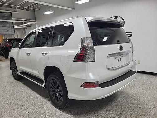 2023 Lexus GX 460 Premium