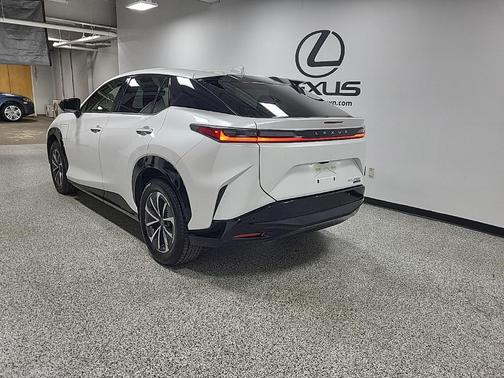2025 Lexus RZ 450e 450e Premium