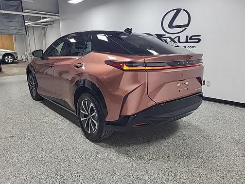 2024 Lexus RZ 450e Premium