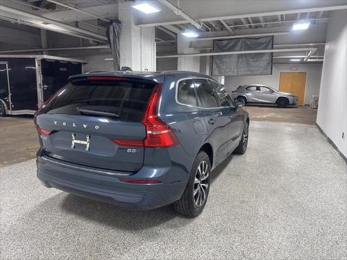 2023 Volvo XC60 B5 Core