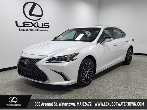 2024 Lexus ES 300h Base