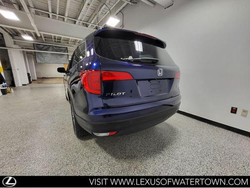 Blue 2017 Honda Pilot EX-L