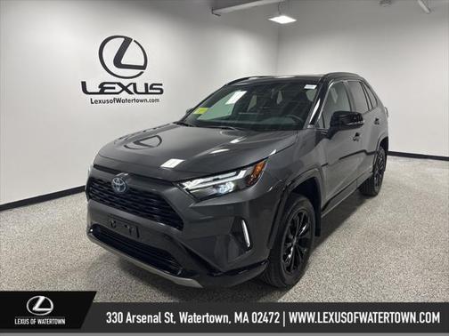 2024 Toyota RAV4 Hybrid SE