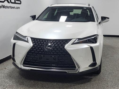 Eminent White Pearl 2023 Lexus UX 250h Base