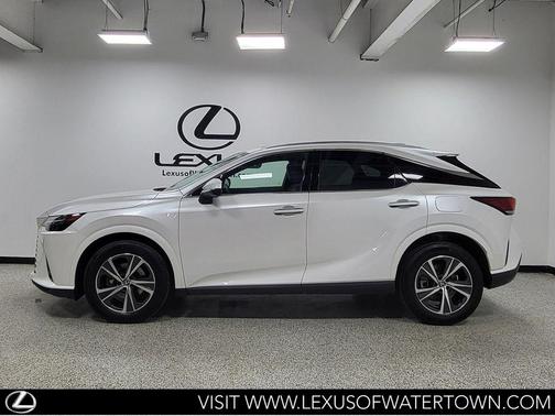 Eminent White Pearl 2023 Lexus RX 350 Premium