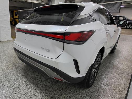Eminent White Pearl 2024 Lexus RX 350 Premium