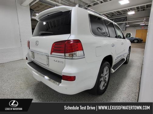 2015 Lexus LX 570 Base