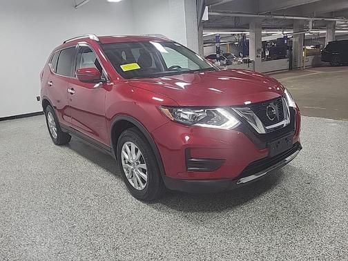 2017 Nissan Rogue SV