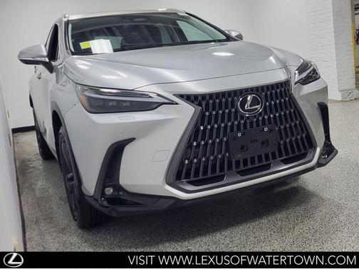 Grecian Water 2024 Lexus NX 450h+ Luxury