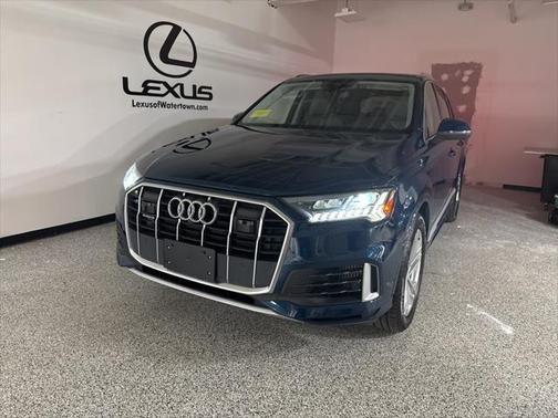 2021 Audi Q7 55 Premium Plus