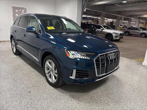 2021 Audi Q7 55 Premium Plus