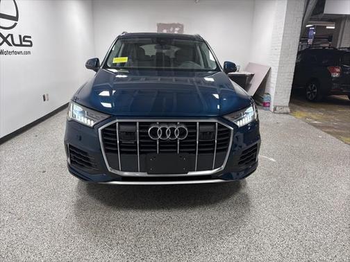 2021 Audi Q7 55 Premium Plus