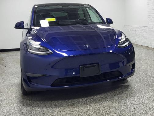 Deep Blue Metallic 2023 Tesla Model Y Long Range Dual Motor All-Wheel Drive