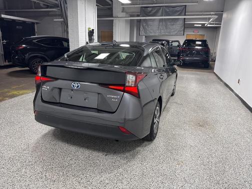 2020 Toyota Prius XLE