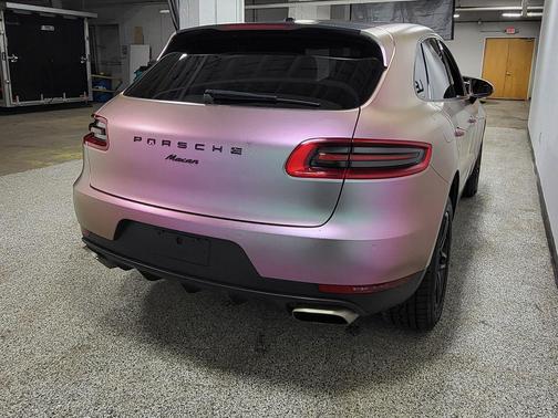 2018 Porsche Macan AWD