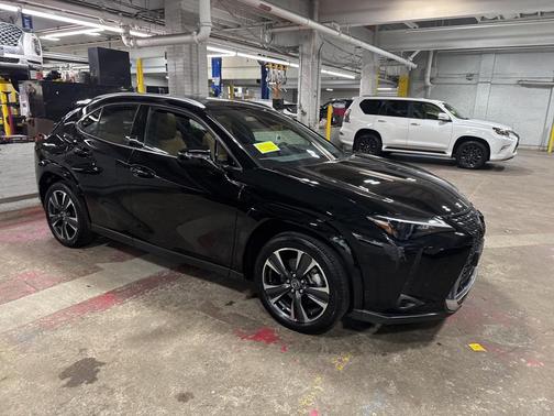 2024 Lexus UX 250h Base