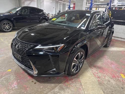 2024 Lexus UX 250h Base