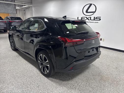 2024 Lexus UX 250h Base