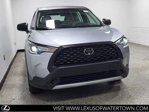 Sonic Silver 2022 Toyota Corolla Cross L