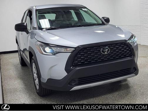 Sonic Silver 2022 Toyota Corolla Cross L