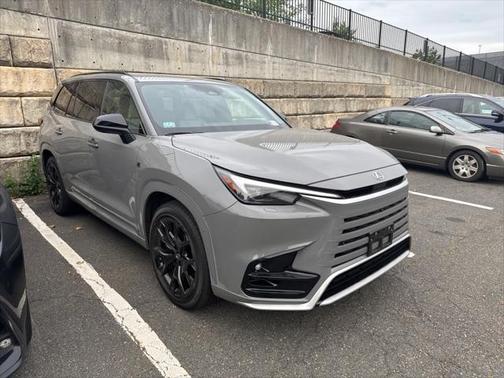 2025 Lexus TX 500h F SPORT Premium