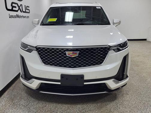2025 Cadillac XT6 Premium Luxury FWD