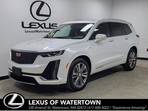 2025 Cadillac XT6 Premium Luxury FWD