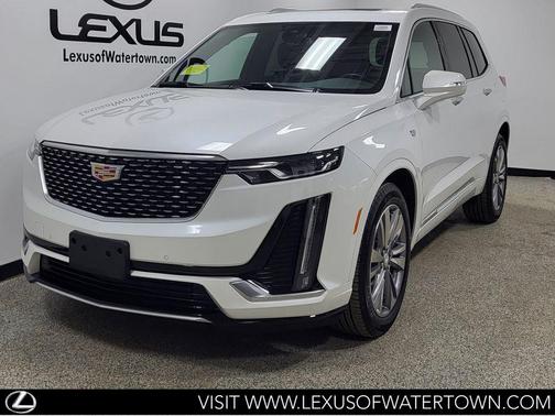 2025 Cadillac XT6 Premium Luxury FWD