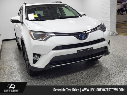 2018 Toyota RAV4 Hybrid XLE