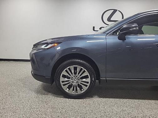 2022 Toyota Venza Limited