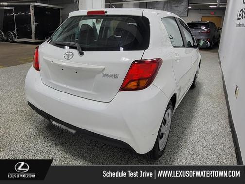 2017 Toyota Yaris L