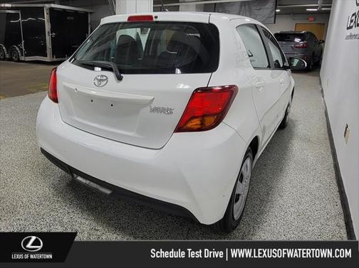 2017 Toyota Yaris L