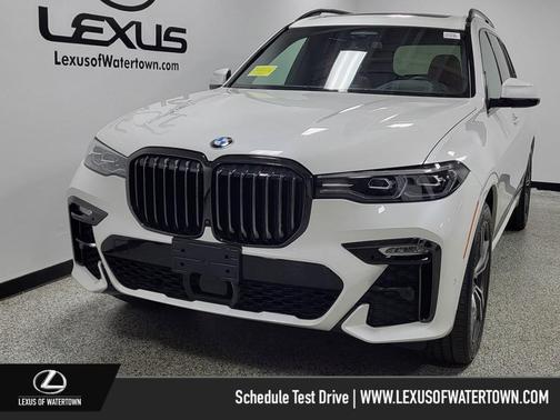 2021 BMW X7 xDrive40i