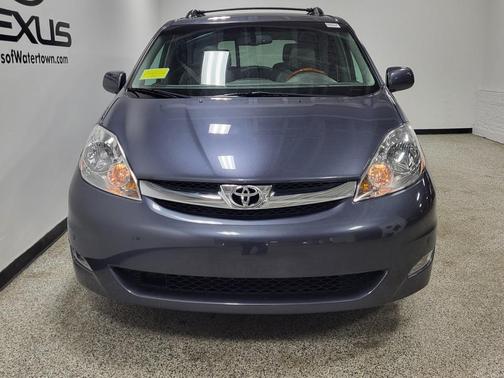 2007 Toyota Sienna XLE Limited