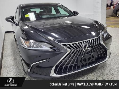 2023 Lexus ES 350 Base