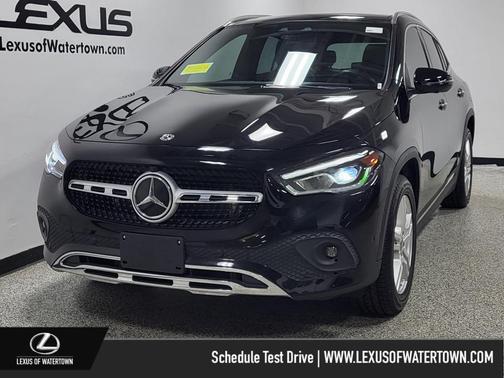 2021 Mercedes-Benz GLA 250 Base 4MATIC
