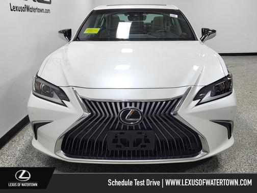 2021 Lexus ES 250 Base