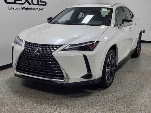 Eminent White Pearl 2025 Lexus UX 300h Premium
