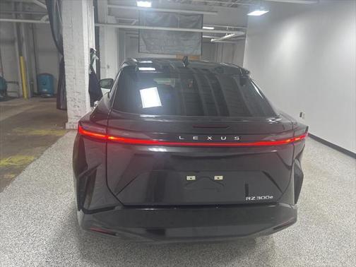 2024 Lexus RZ 300e Premium