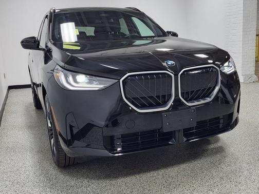 Black Sapphire Metallic 2025 BMW X3 30 xDrive