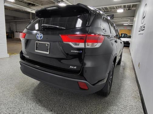 2019 Toyota Highlander Hybrid XLE